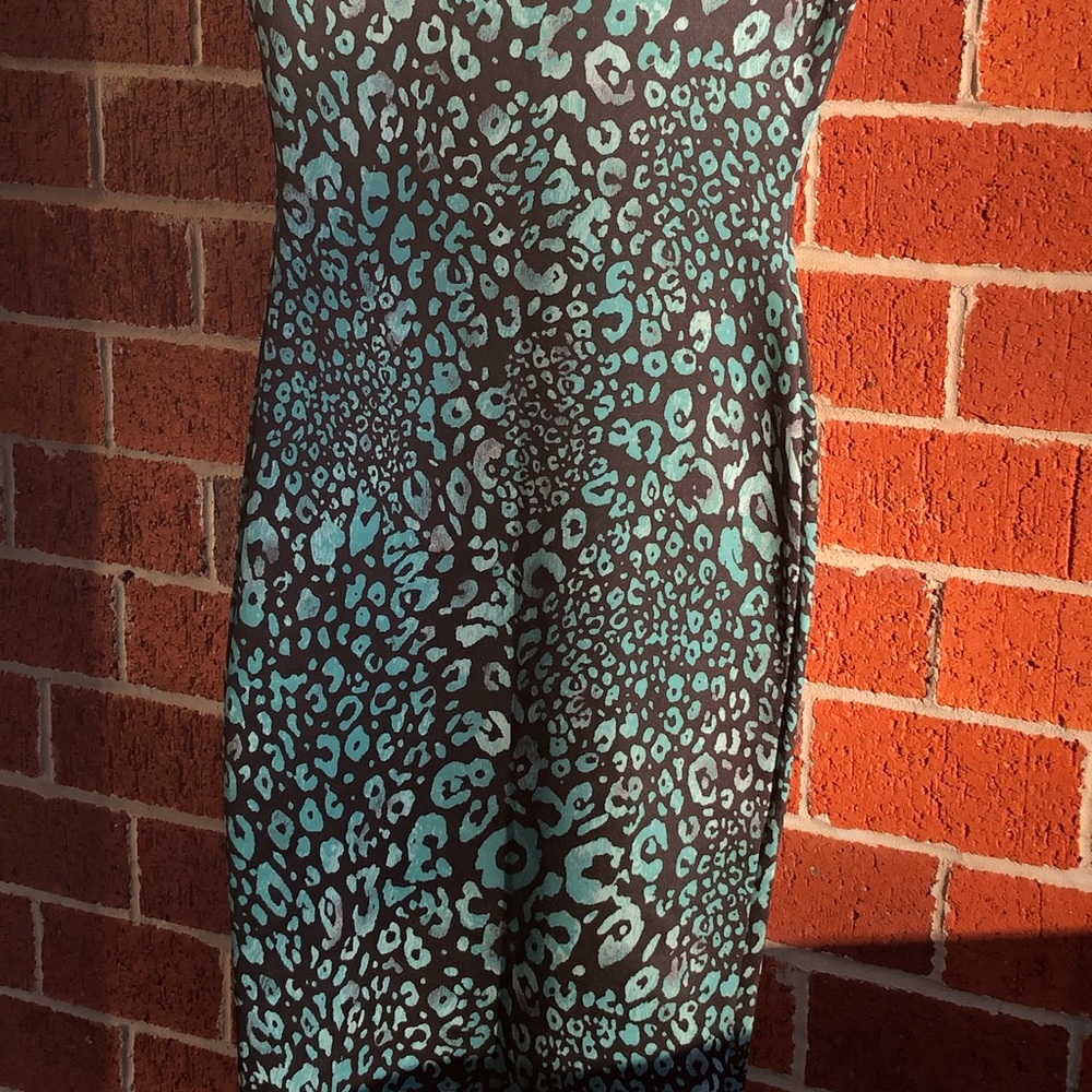 XOXO Black and Green Dress Size Medium —#041 - Picture 7 of 11